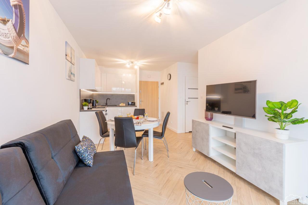 Horyzont Apartamenty - Navigator- Mozliwosc Wykupienia Sniadan!!! Kolobrzeg Exterior photo