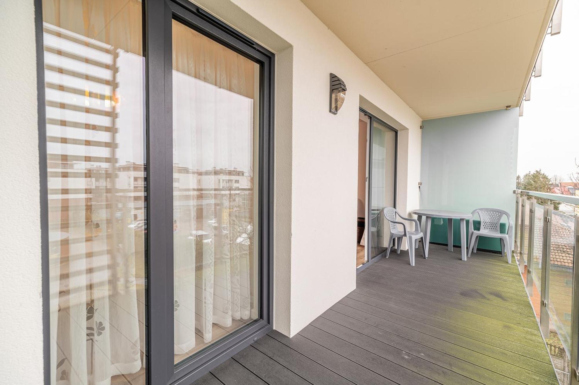 Horyzont Apartamenty - Navigator- Mozliwosc Wykupienia Sniadan!!! Kolobrzeg Exterior photo